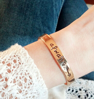 bracelet a message