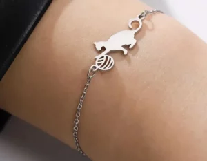 bracelet avec chat pour femme
