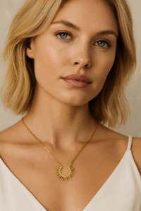 collier avec soleil en acier inoxydable pour femme